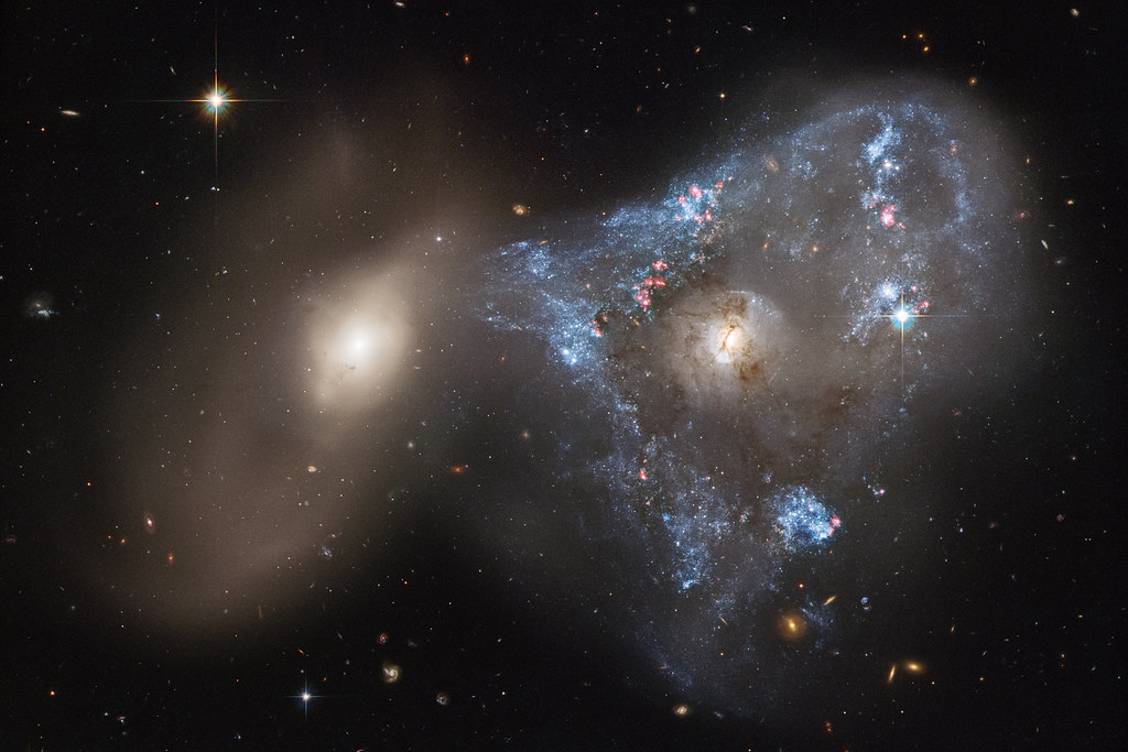 Hubble looks at a ‘Space Triangle’ spawned by a galaxy collision
